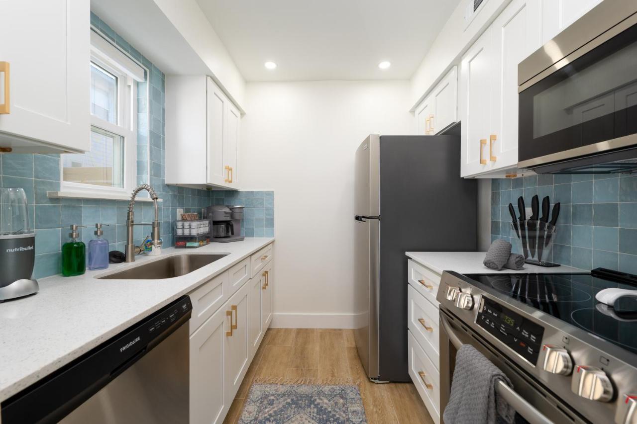Be A Nomad 2 Bedroom Close To The Beach Jacksonville Beach Bagian luar foto