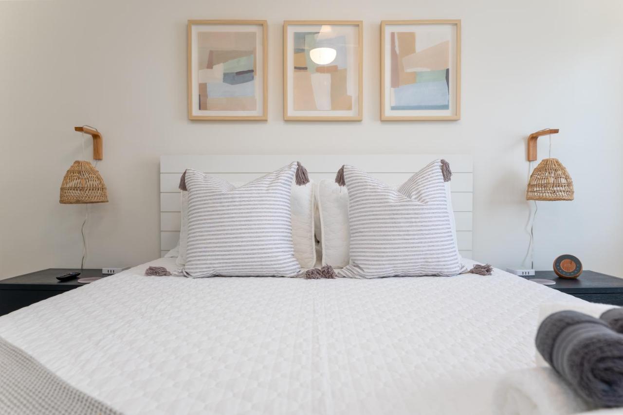 Be A Nomad 2 Bedroom Close To The Beach Jacksonville Beach Bagian luar foto